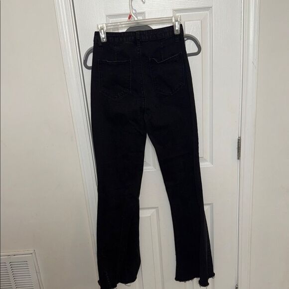 Fashion Nova Black Flare Women's Jeans - Picture 4 of 5